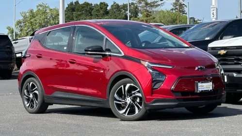 2022 Chevrolet Bolt - Images - 2