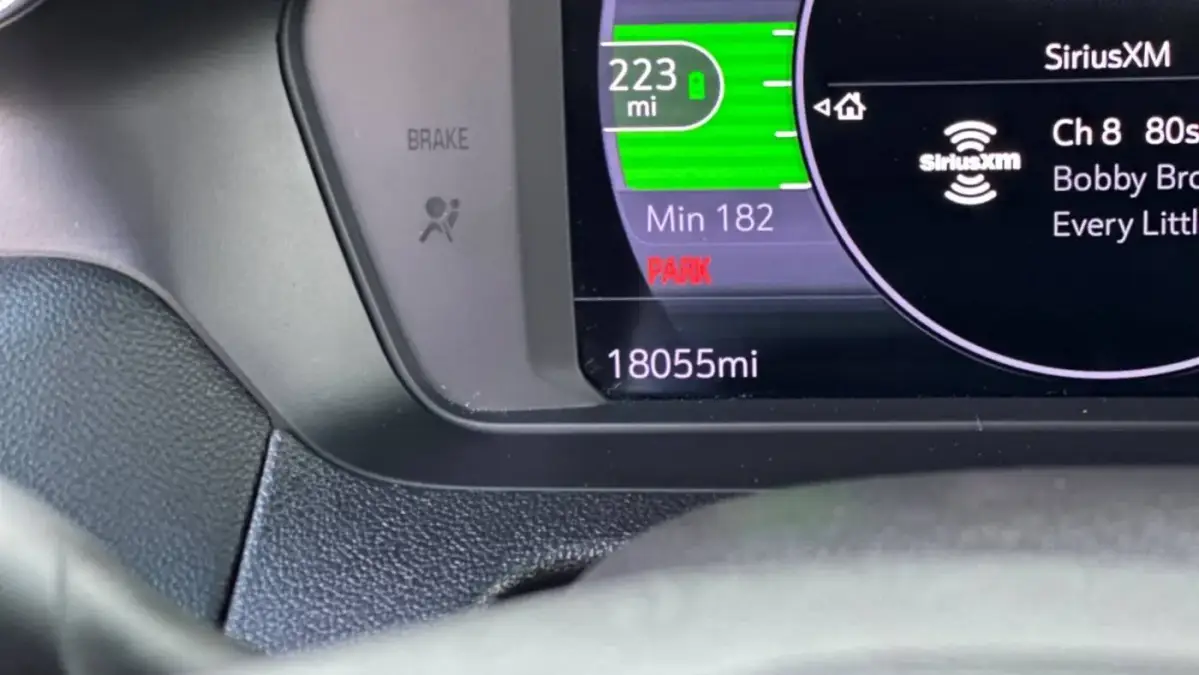 2022 Chevrolet Bolt - Images - 3