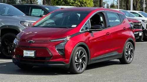 2022 Chevrolet Bolt - Images - 9
