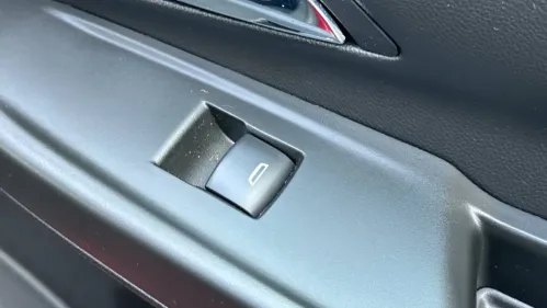 2022 Chevrolet Bolt - Images - 22