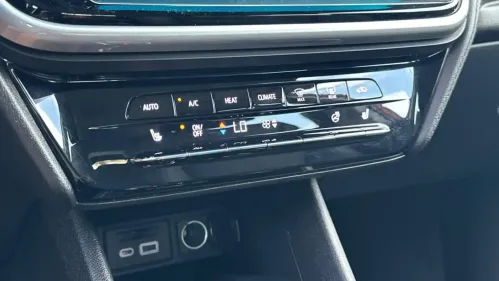 2022 Chevrolet Bolt - Images - 28