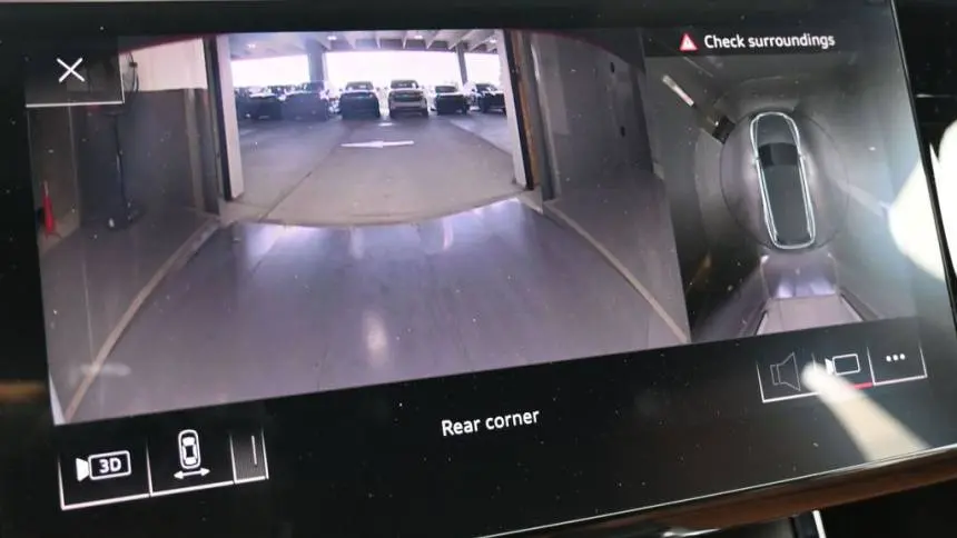 2019 Audi e-tron WA1LAAGE4KB024837