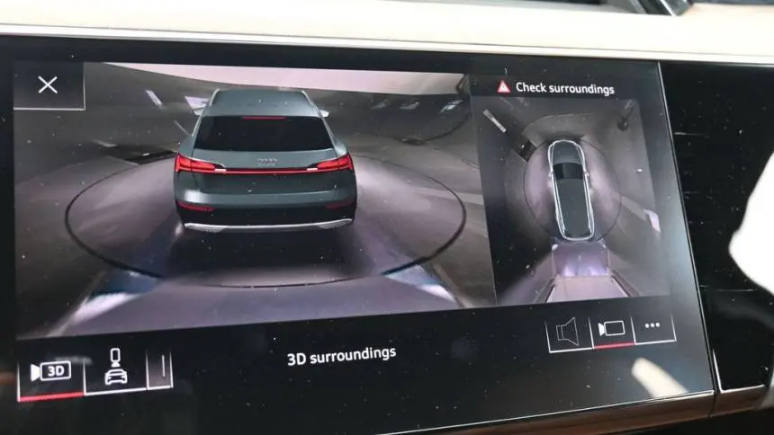 2019 Audi e-tron WA1LAAGE4KB024837