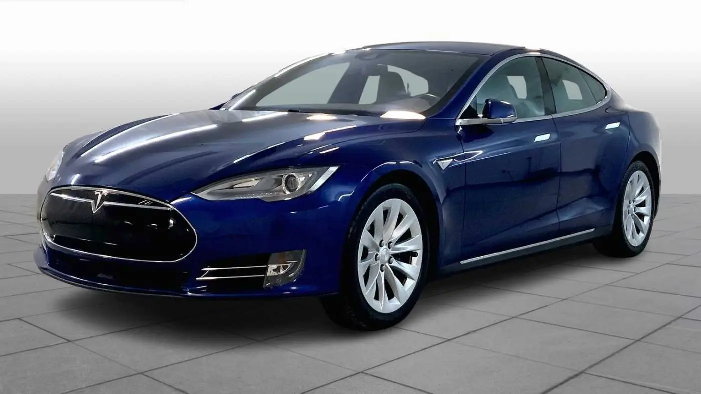 2016 Tesla Model S 5YJSA1E23GF132414