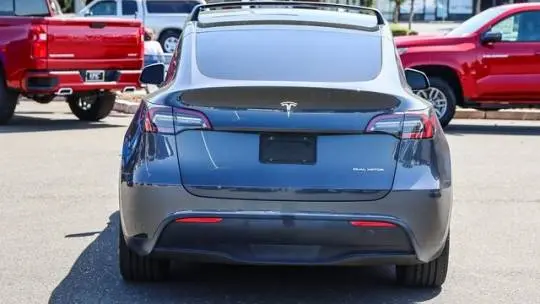 2021 Tesla Model Y 5YJYGDEE3MF246459