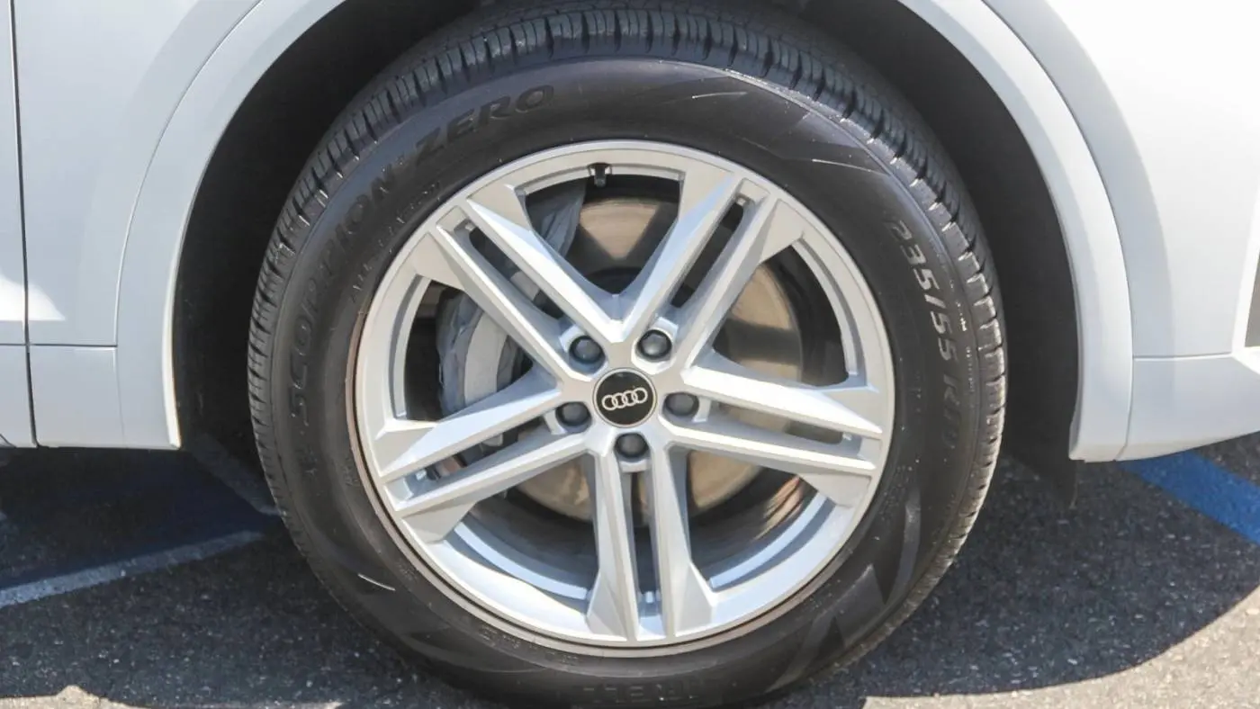 2024 Audi Q5 WA1G2AFY5R2121534