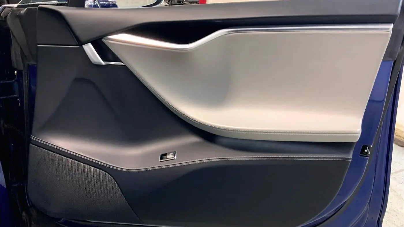 2016 Tesla Model S 5YJSA1E23GF132414