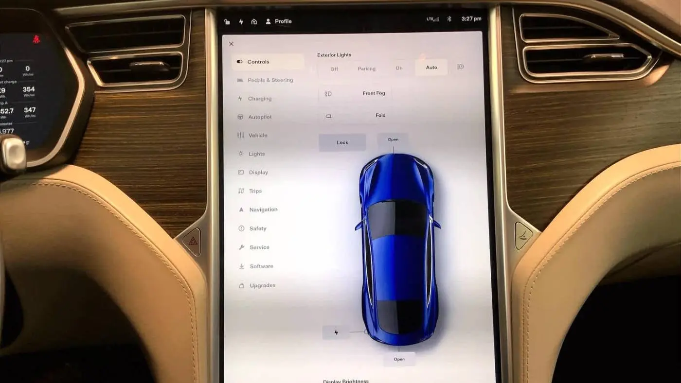 2016 Tesla Model S 5YJSA1E23GF132414
