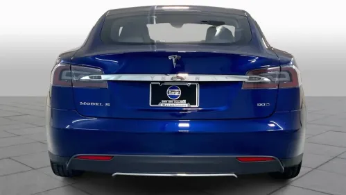 2016 Tesla Model S 5YJSA1E23GF132414
