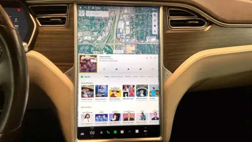 2016 Tesla Model S 5YJSA1E23GF132414