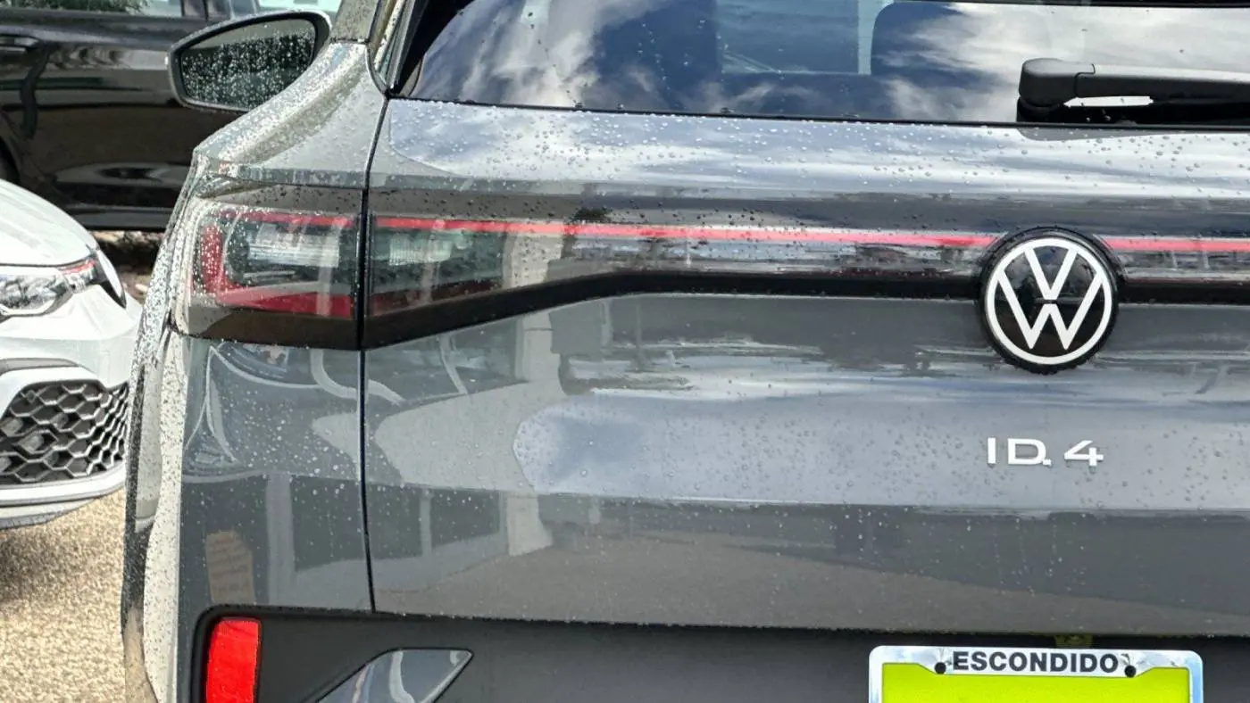 2025 Volkswagen ID.4 1V2WSPE86SC001536