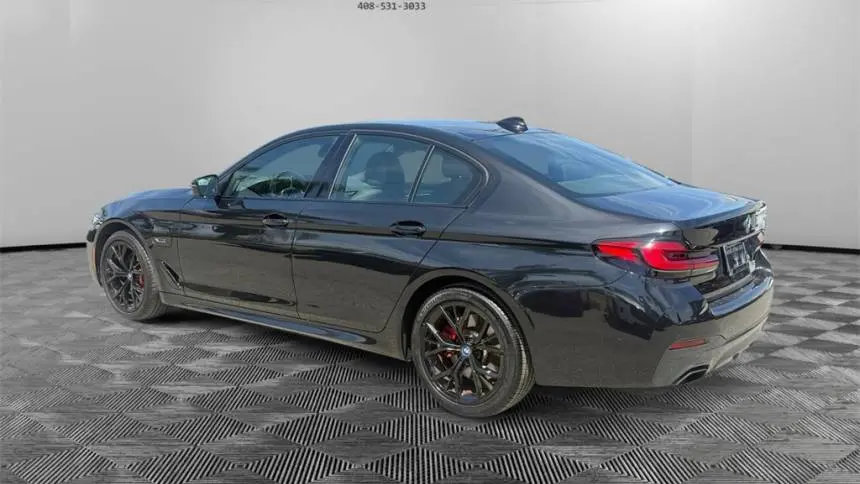 2022 BMW 5 Series WBA13AG02NCJ93018