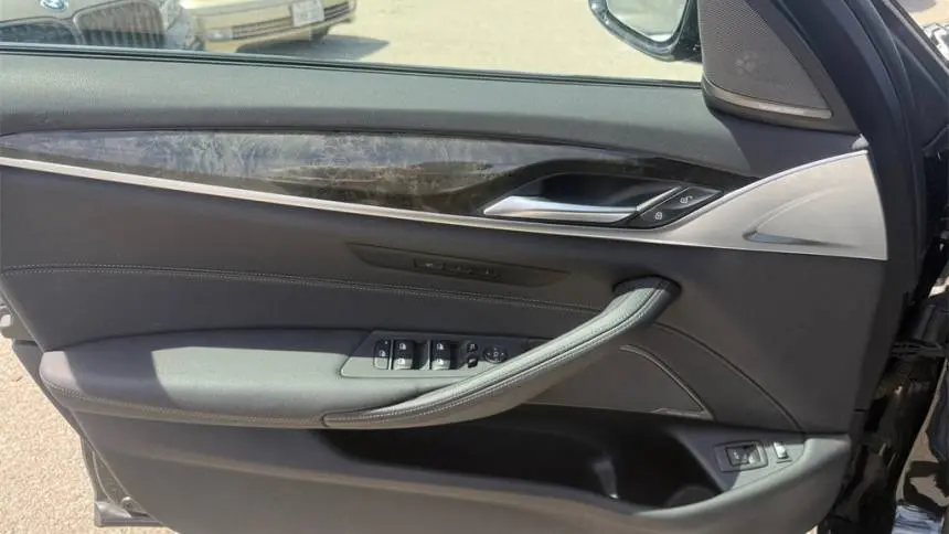 2022 BMW 5 Series WBA13AG02NCJ93018