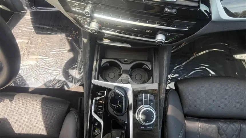 2022 BMW 5 Series WBA13AG02NCJ93018