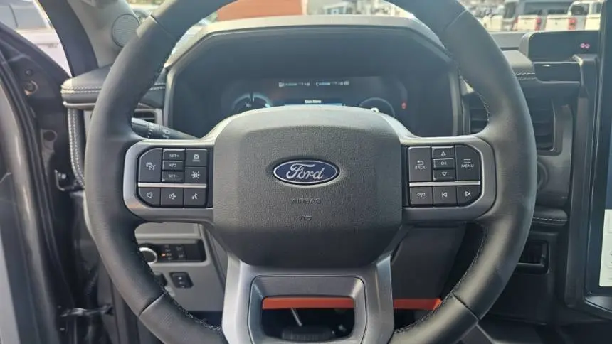 2025 Ford F-150 Lightning 1FT6W3L77SWG05362
