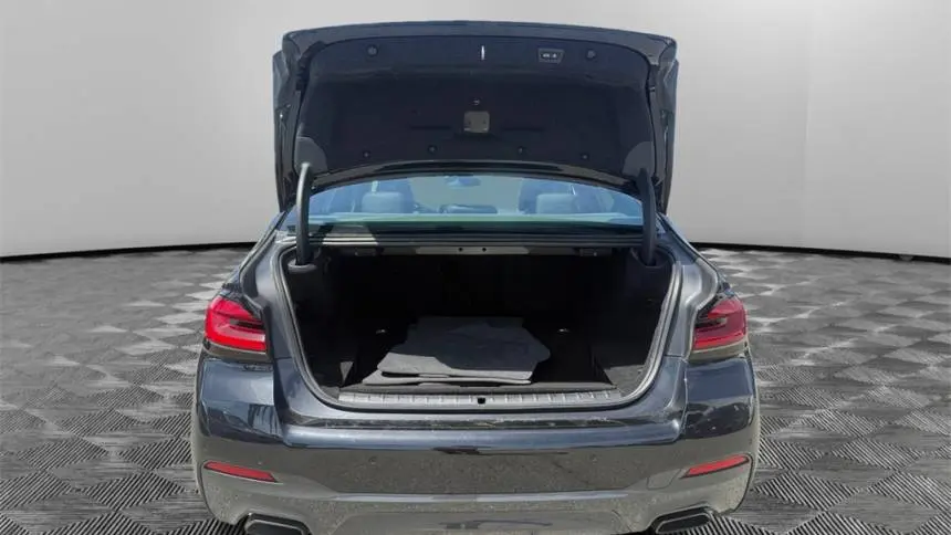 2022 BMW 5 Series WBA13AG02NCJ93018