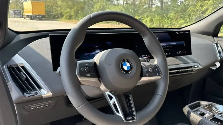 2025 BMW iX WB523CF02SCT45844