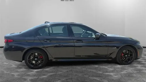 2022 BMW 5 Series WBA13AG02NCJ93018