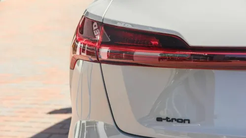 2022 Audi e-tron WA1LAAGE2NB008527