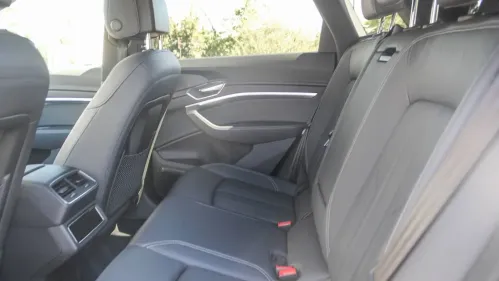 2022 Audi e-tron WA1LAAGE2NB008527