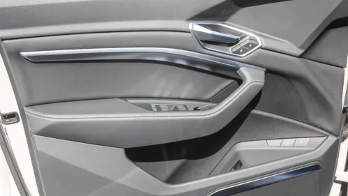 2022 Audi e-tron WA1LAAGE2NB008527