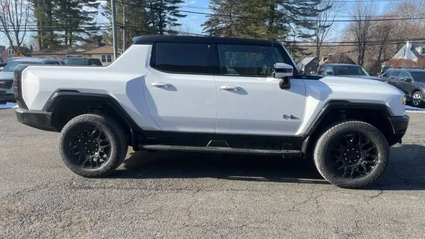 2025 GMC HUMMER EV Pickup 1GT40BDD9SU113726