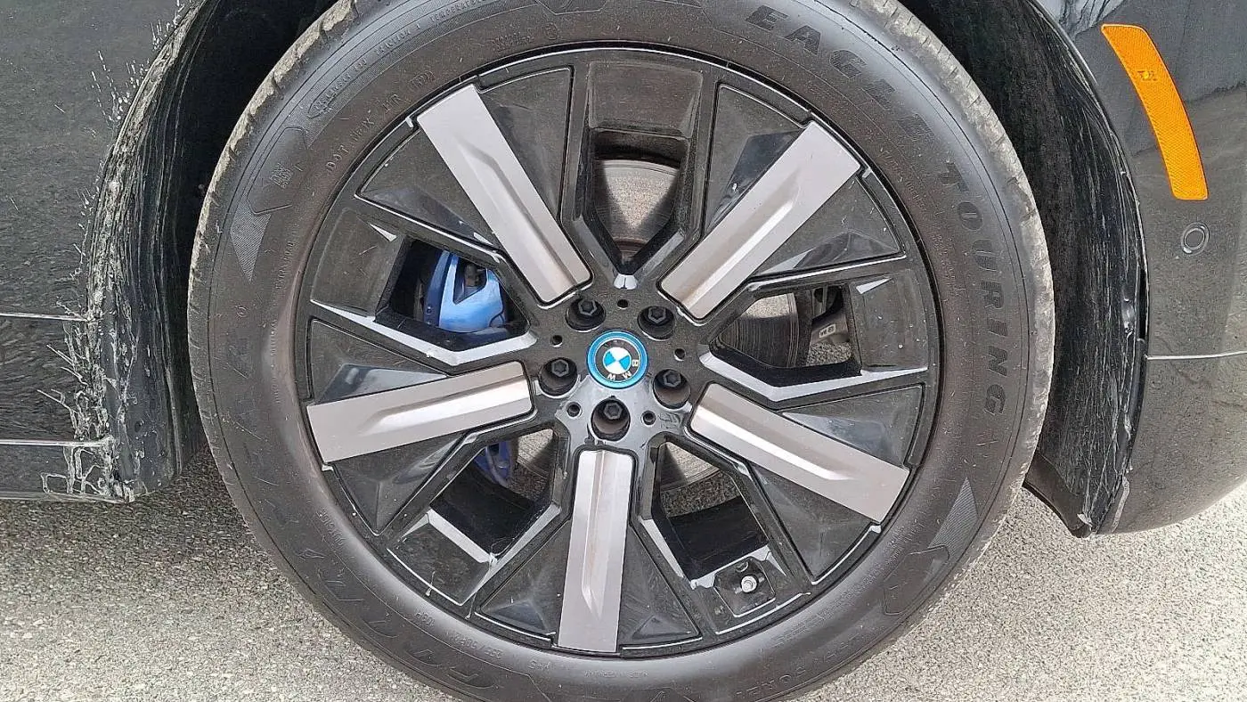 2023 BMW iX WB523CF02PCM32523