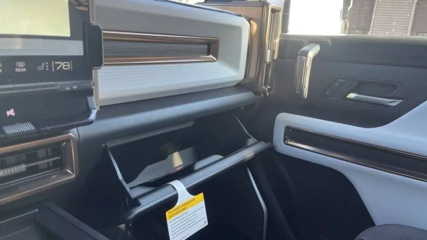 2025 GMC HUMMER EV Pickup 1GT40BDD9SU113726