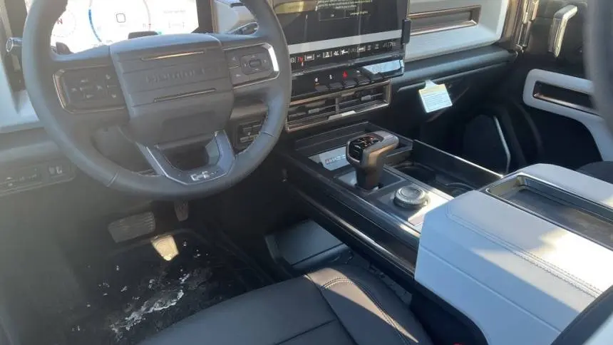 2025 GMC HUMMER EV Pickup 1GT40BDD9SU113726