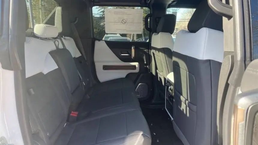 2025 GMC HUMMER EV Pickup 1GT40BDD9SU113726