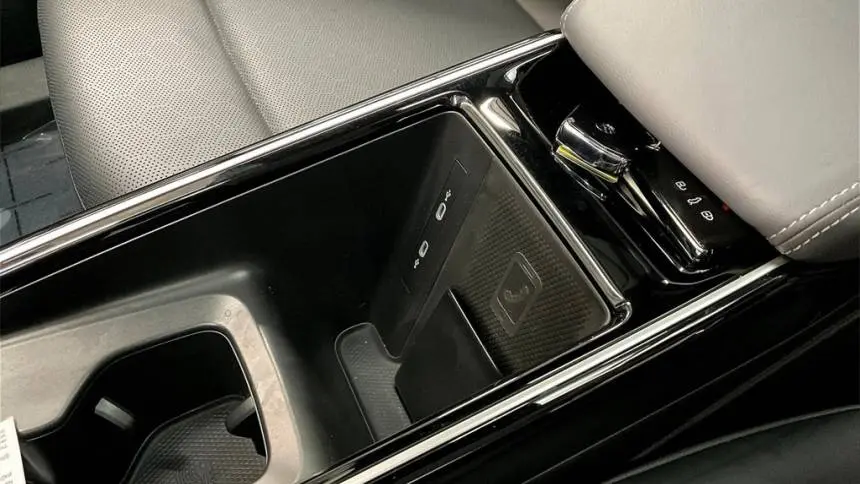 2023 Volkswagen ID.4 1V2GNPE83PC006874