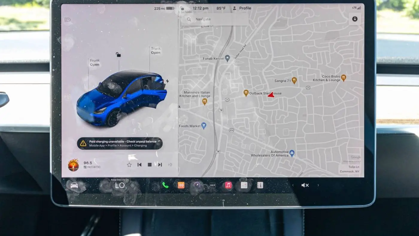 2022 Tesla Model Y 7SAYGDEE2NF321270