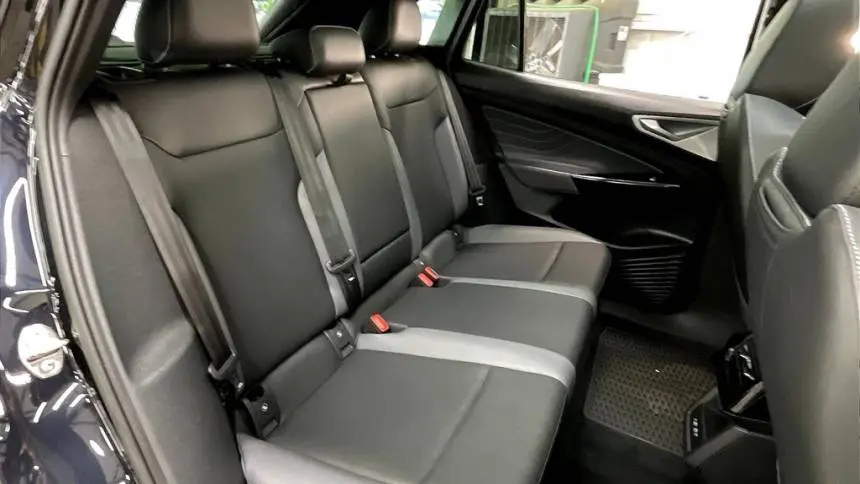 2023 Volkswagen ID.4 1V2GNPE83PC006874