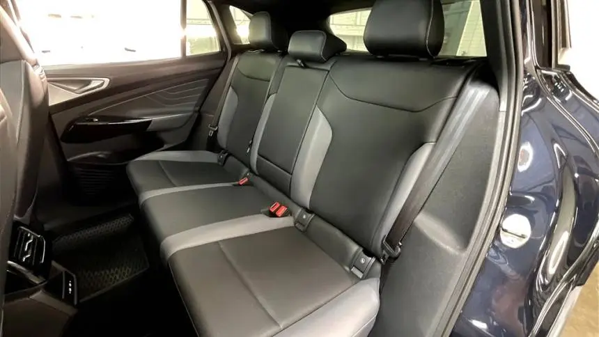 2023 Volkswagen ID.4 1V2GNPE83PC006874