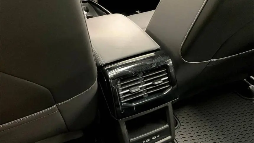 2023 Volkswagen ID.4 1V2GNPE83PC006874