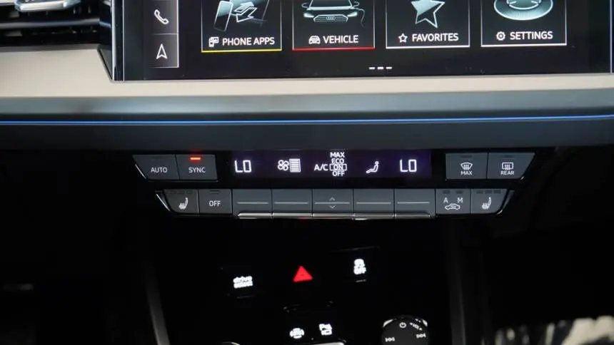 2025 Audi Q4 e-tron WA1LUBFZ9SP041962