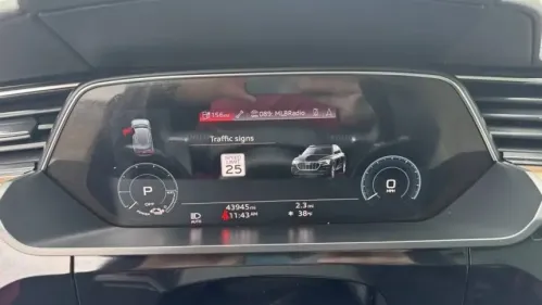 2021 Audi e-tron WA1LABGE9MB027046