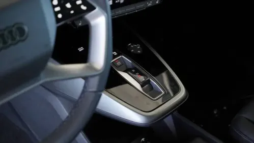 2025 Audi Q4 e-tron WA1LUBFZ9SP041962