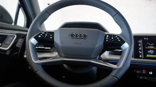 2025 Audi Q4 e-tron WA1LUBFZ9SP041962