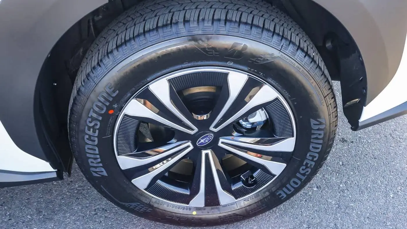 2025 Subaru Solterra JTMABABA1SA098527