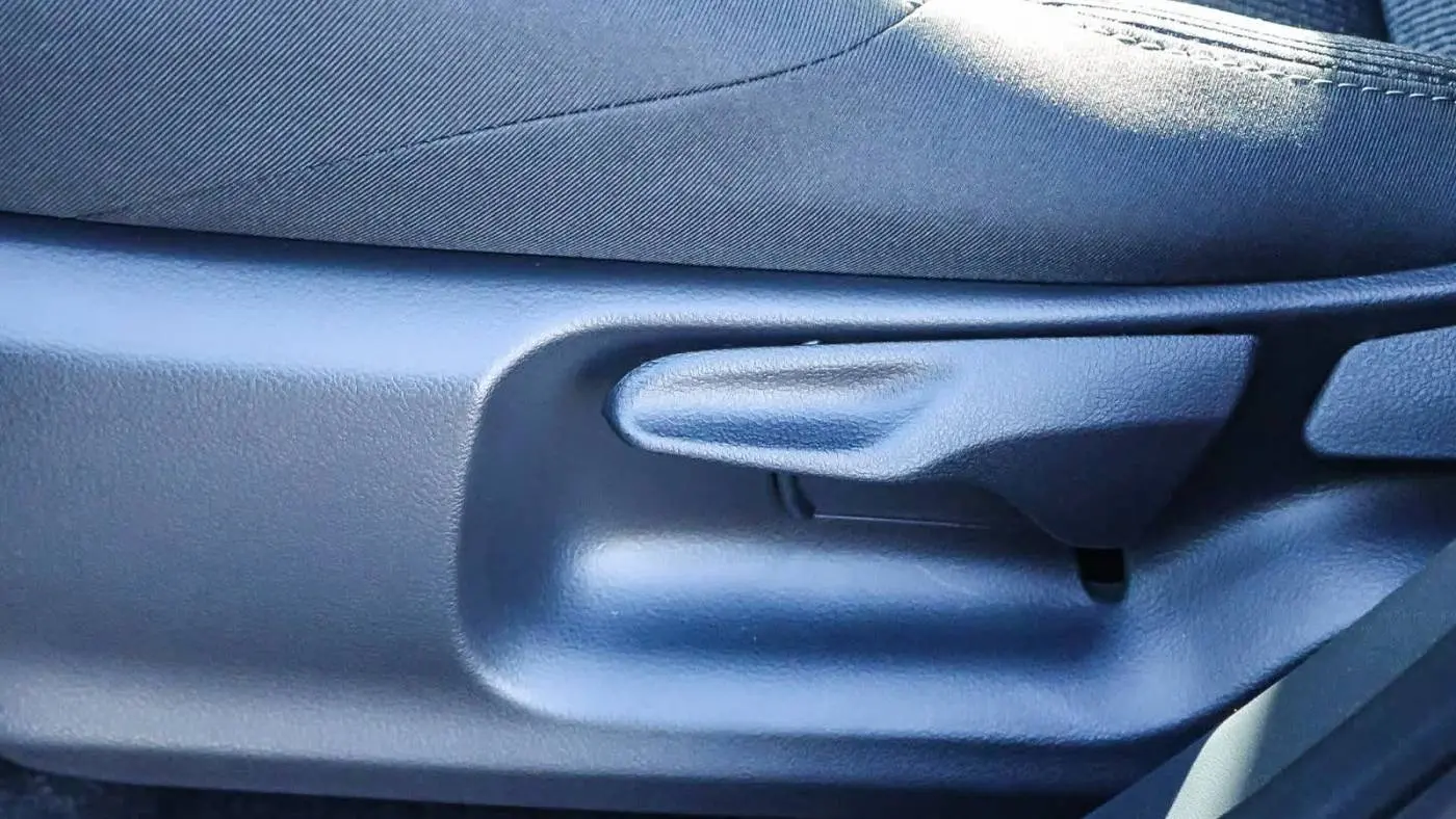 2025 Subaru Solterra JTMABABA1SA098527