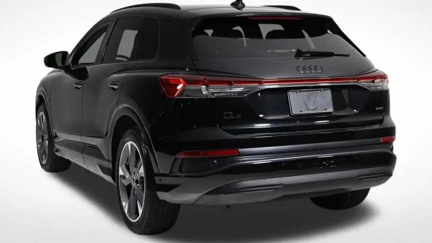 2022 Audi Q4 e-tron WA1H2BFZXNP054090