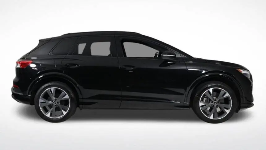 2022 Audi Q4 e-tron WA1H2BFZXNP054090