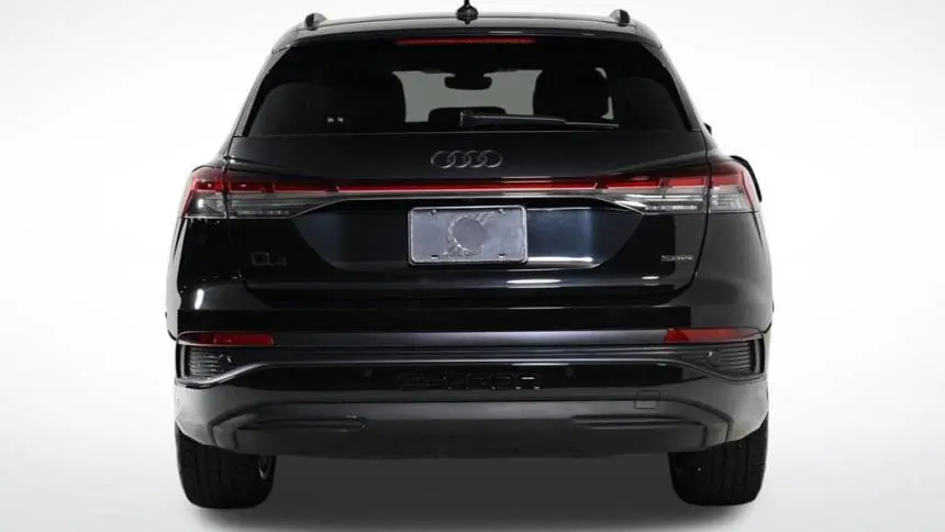 2022 Audi Q4 e-tron WA1H2BFZXNP054090