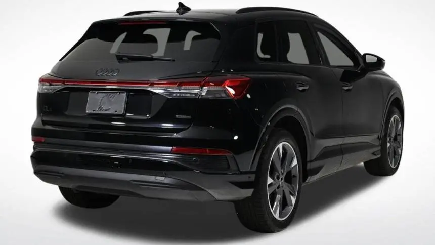 2022 Audi Q4 e-tron WA1H2BFZXNP054090