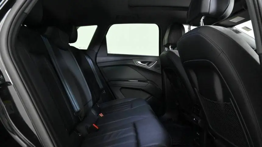 2022 Audi Q4 e-tron WA1H2BFZXNP054090
