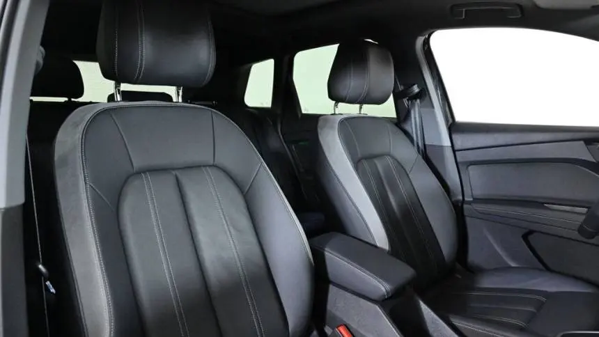 2022 Audi Q4 e-tron WA1H2BFZXNP054090