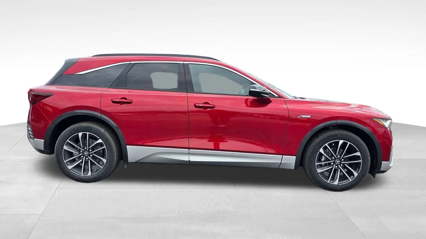 2024 Acura ZDX 4W5KHNRL1RZ515211