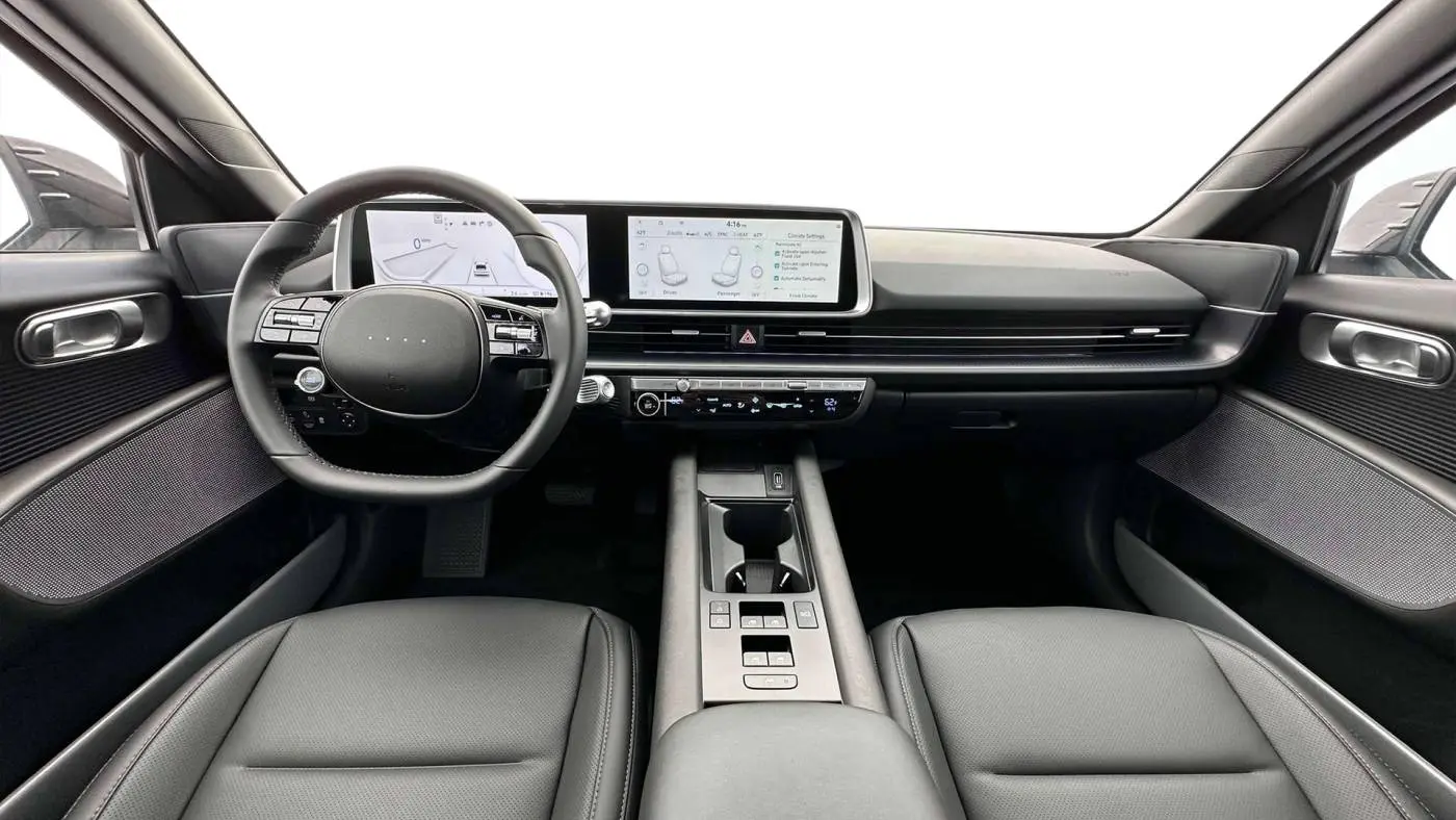 2025 Hyundai IONIQ 6 KMHM34AC8SA099068