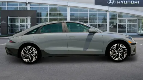 2025 Hyundai IONIQ 6 KMHM34AC8SA099068